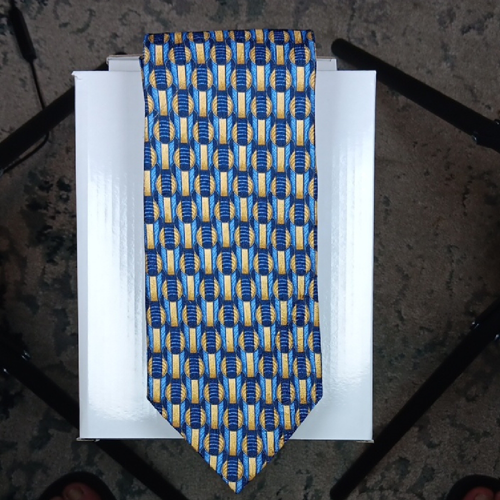 Ermenegildo Zegna Blue and Gold Patterned Men's Silk Tie - Picture 5 of 6